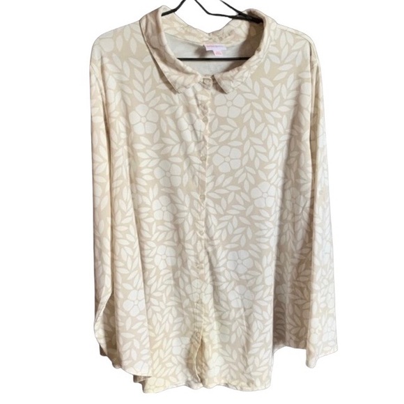 LuLaRoe Tops - LulaRoe White Light Tan Long Sleeve Button Up Comfortable Shirt Women’s Plus SZ